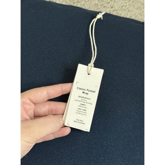 MerSea NWT Classic Pocket Holiday Fall Travel Wrap ONE SIZE - Picture 4 of 6